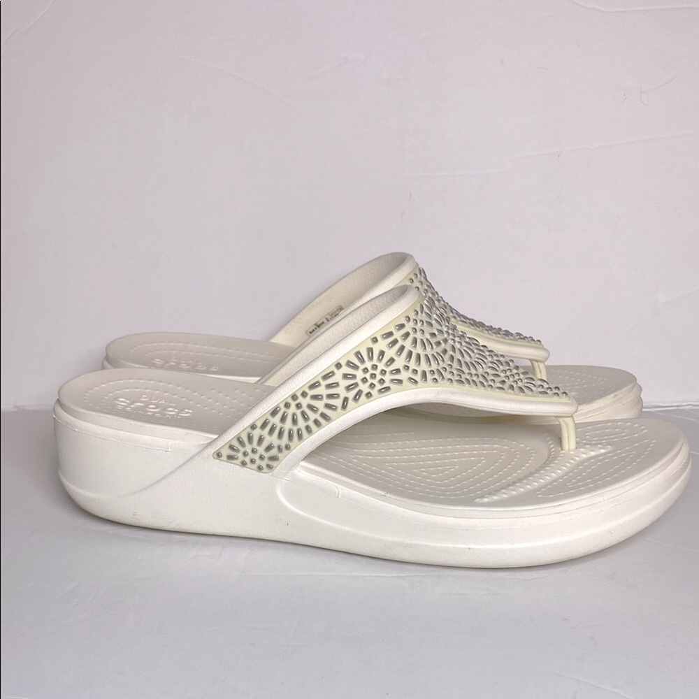 CROCS Monterey Diamanté White Wedge Sandals with Embellished Design - Picture 4 of 6